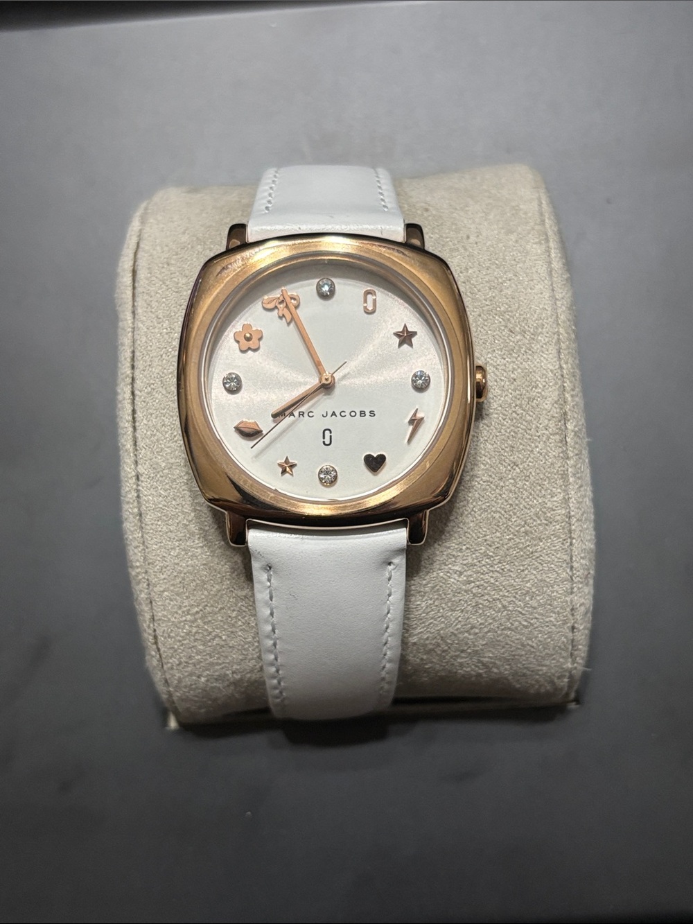 Marc Jacobs White Leather Strap Rose Gold-Tone Case Women's Watch